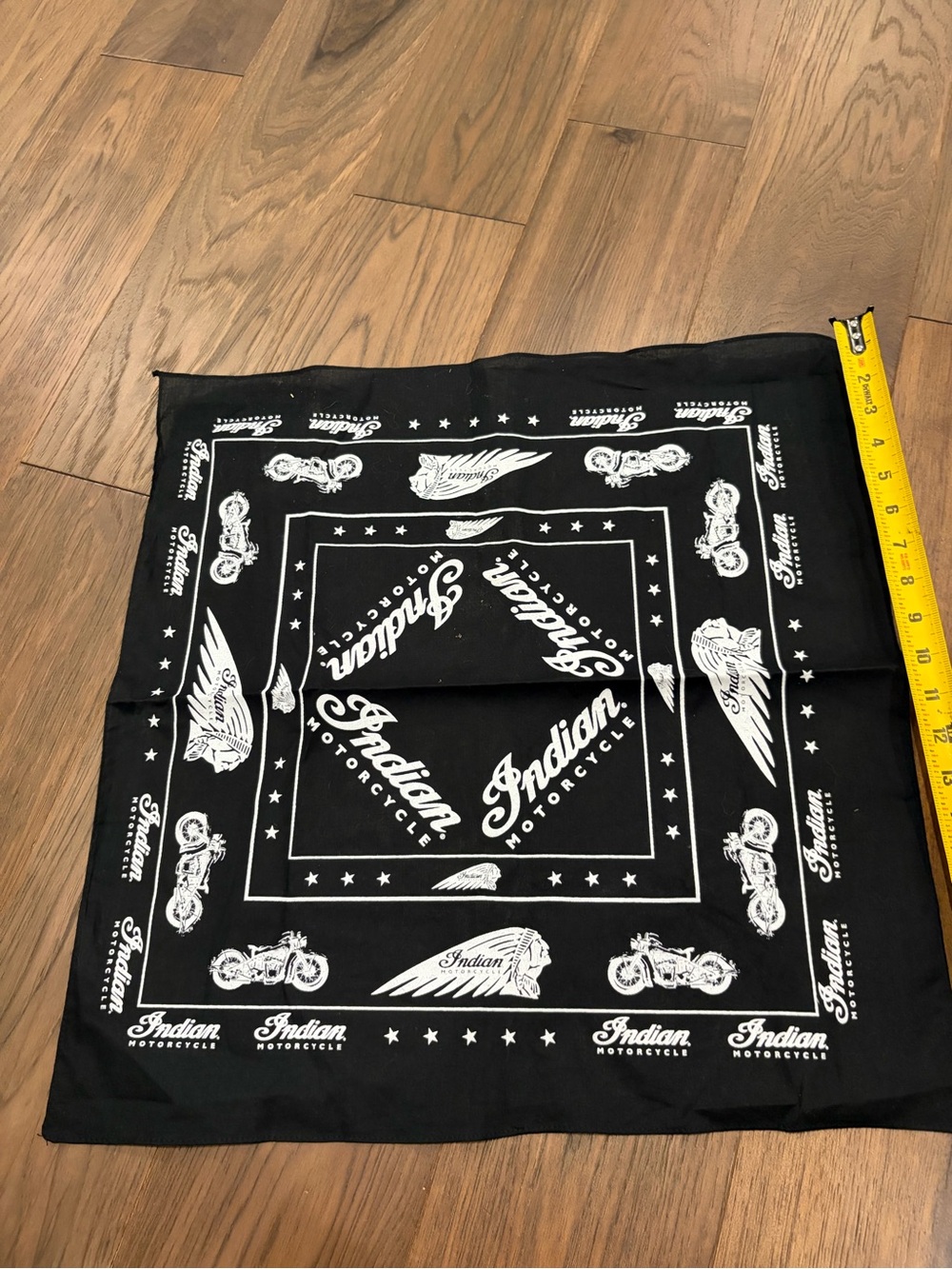 NWOT Indian Motorcycle Black Bandana Biker Scarf Graphic Print 21x21